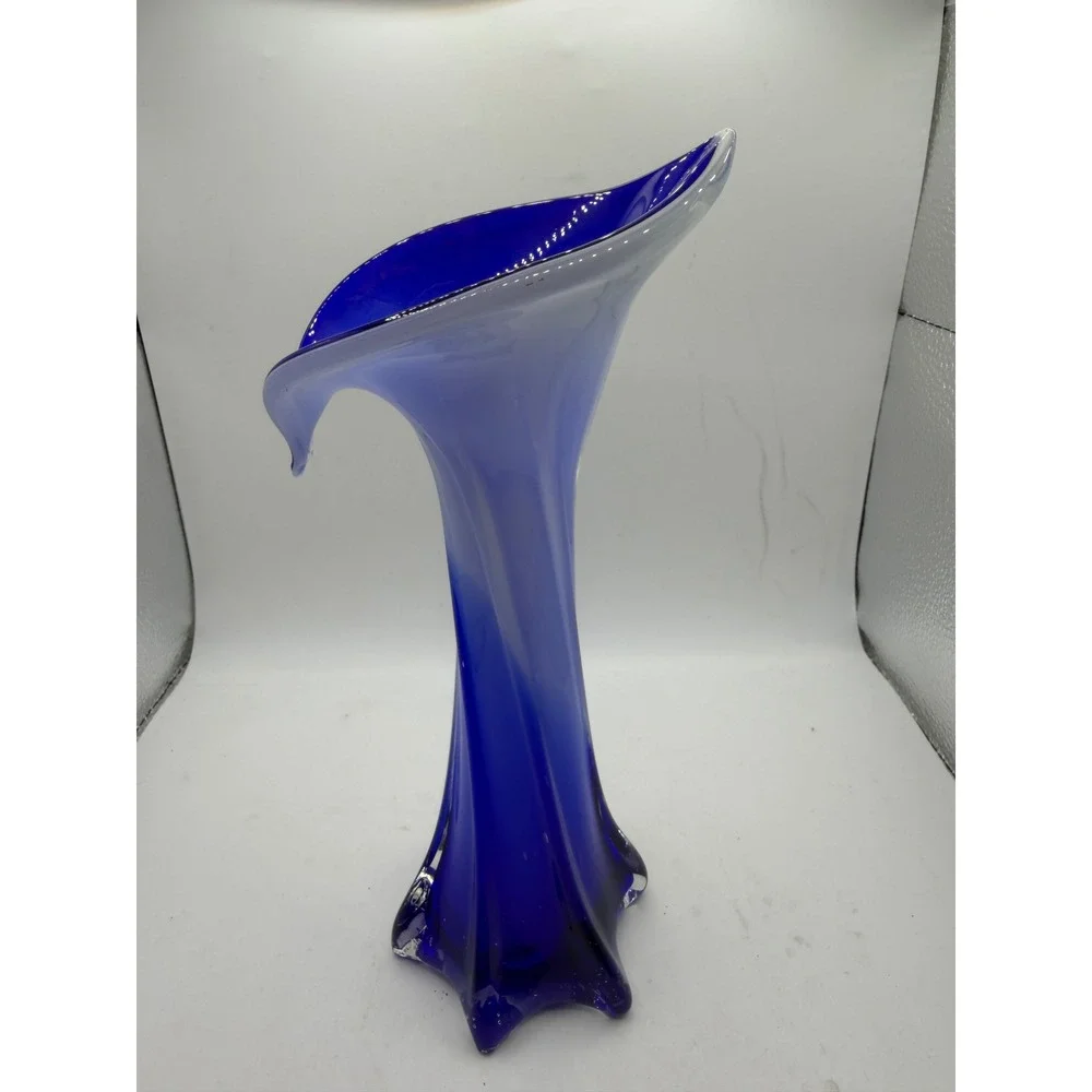 Cobalt Blue Art Glass Calla Lily Vase Hand Blown Twisted Stem 8.5 Inch Decor
